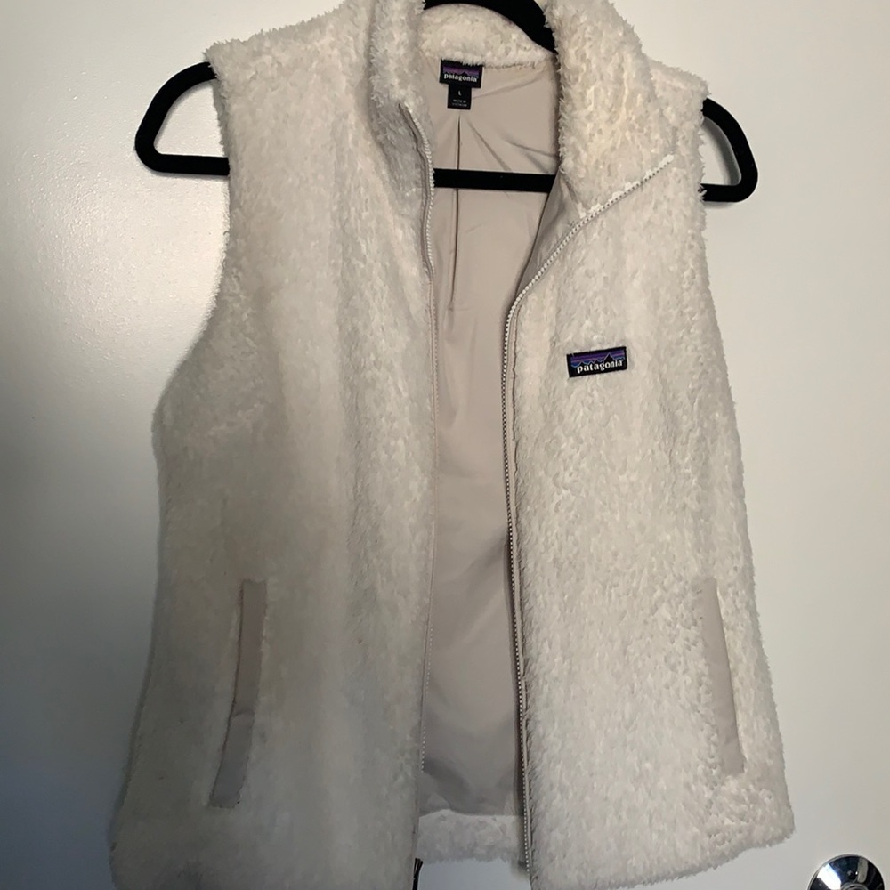 Patagonia White fuzzy vest